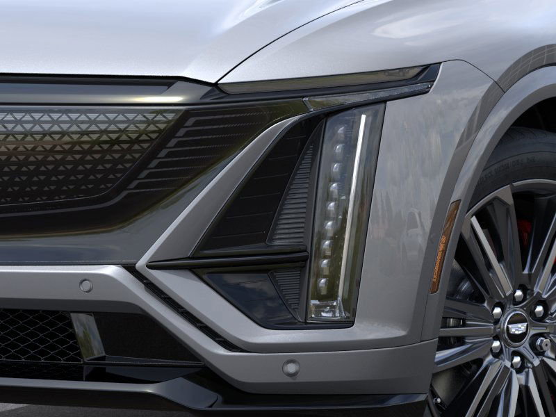 New 2026 Cadillac Lyriq V image 40