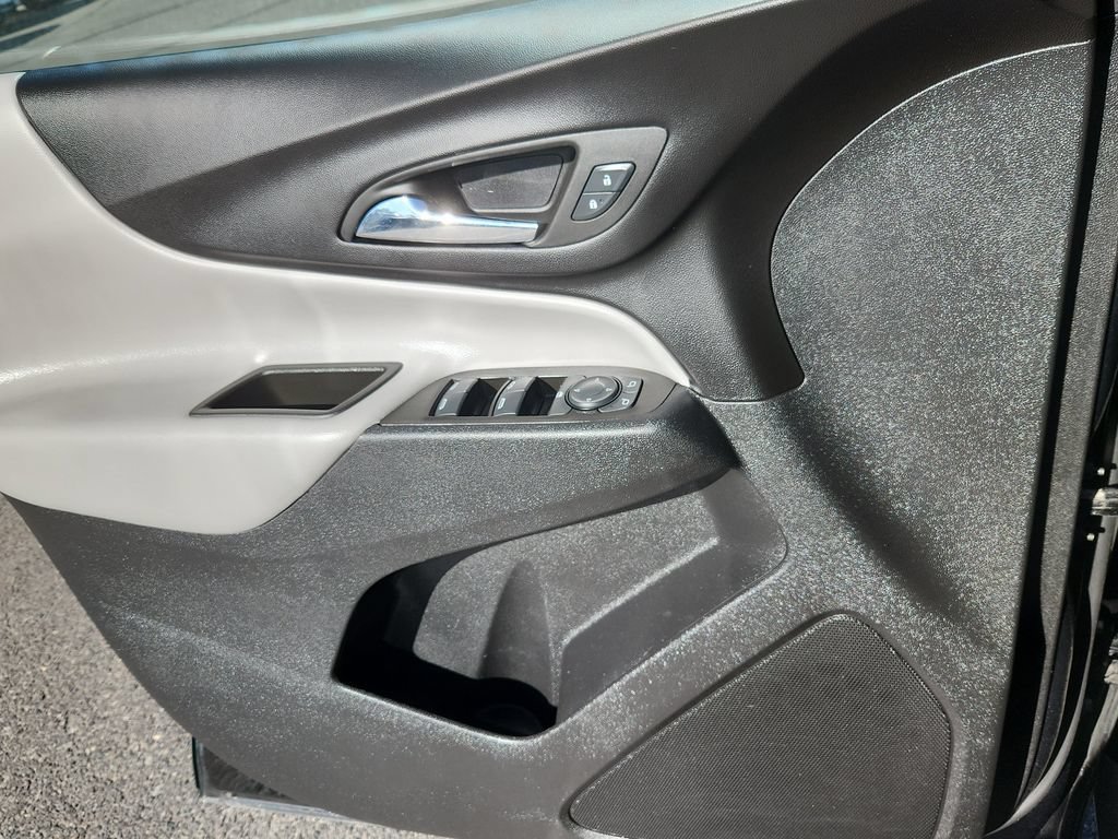 Used 2024 Chevrolet Equinox LS w/ LS Convenience Package AWD/4WD image 9
