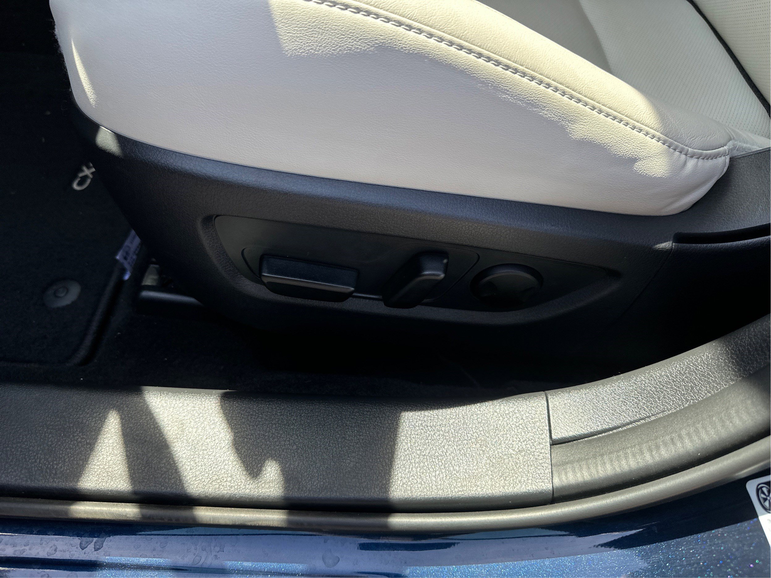 Certified 2025 MAZDA CX-30 AWD 2.5 S w/ Premium Package image 19