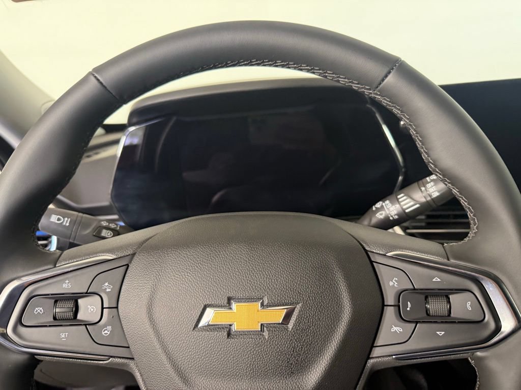 New 2026 Chevrolet Trax LT w/ Driver Confidence Package FWD image 24