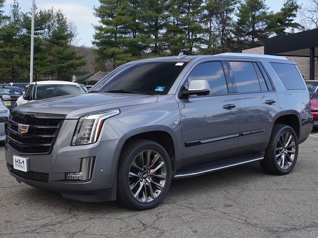 Used 2020 Cadillac Escalade Luxury w/ Escalade Sport Edition image 12