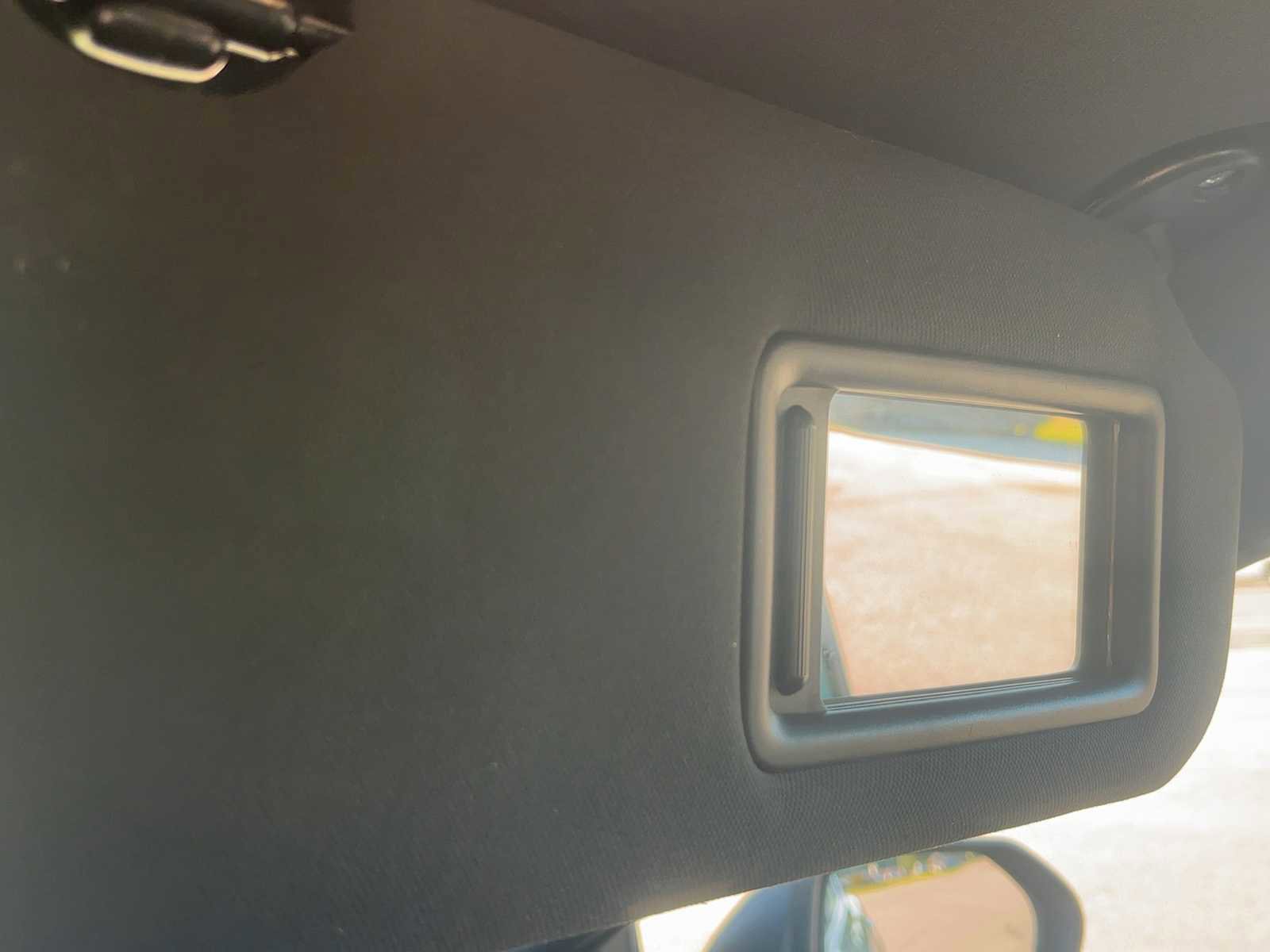 Used 2025 Toyota Camry SE FWD image 27