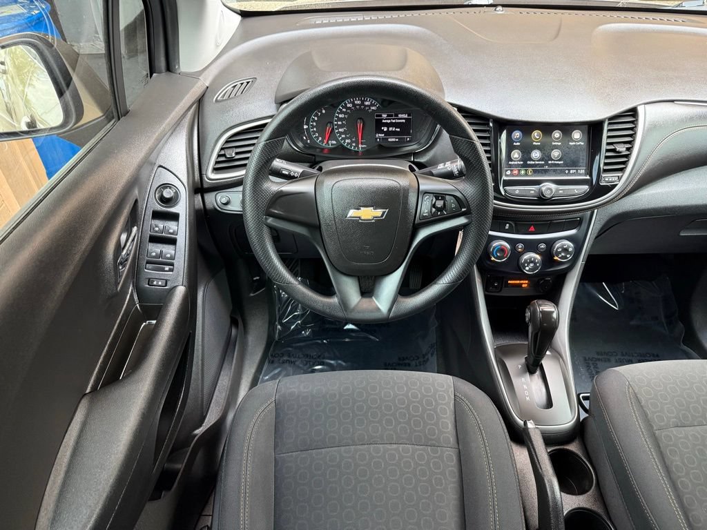 Used 2018 Chevrolet Trax LS FWD image 21