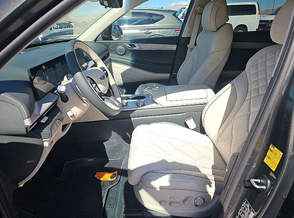 Used 2026 Genesis GV80 3.5T Prestige image 6