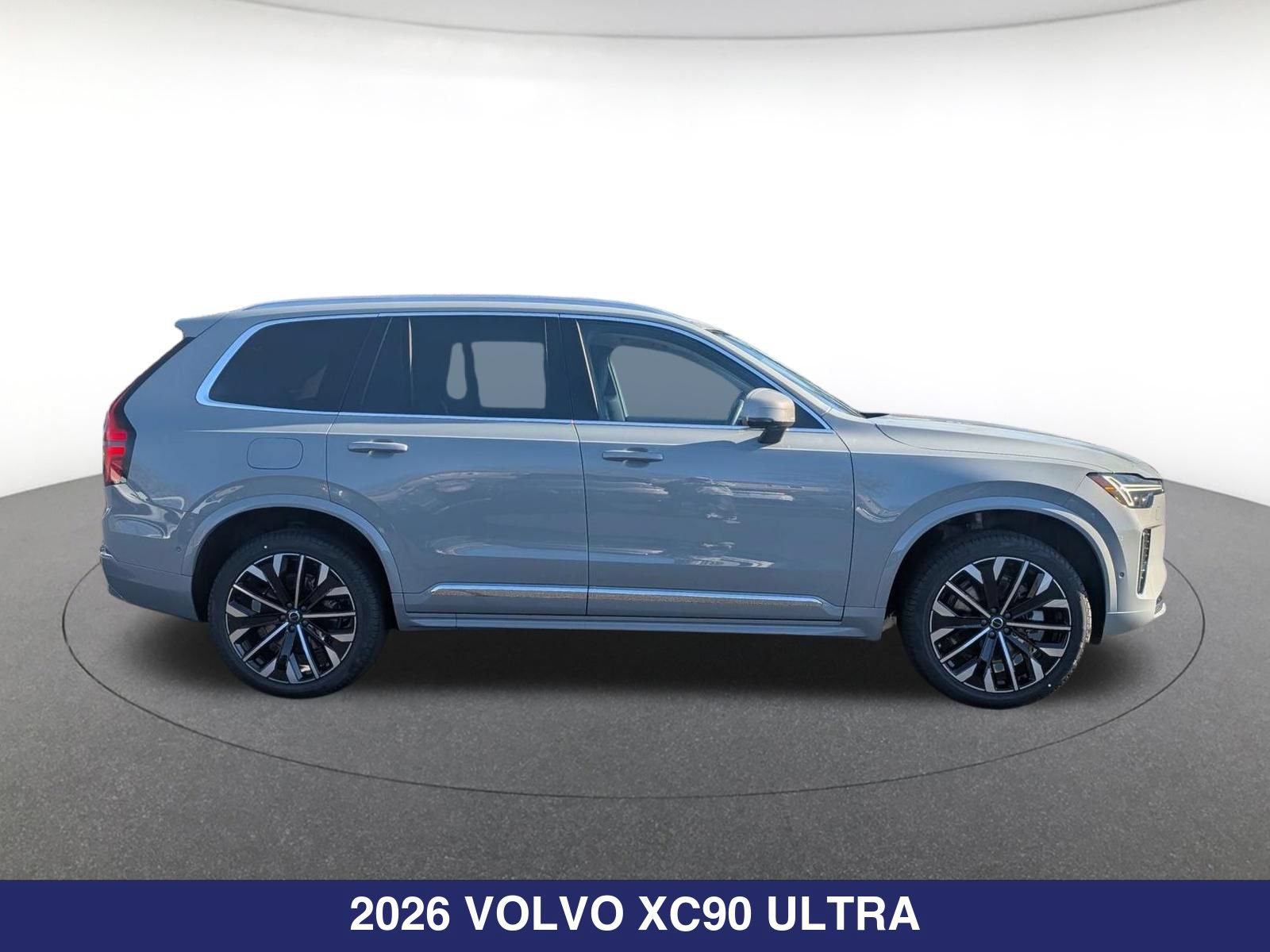New 2026 Volvo XC90 B6 Ultra w/ Protection Package AWD/4WD image 3
