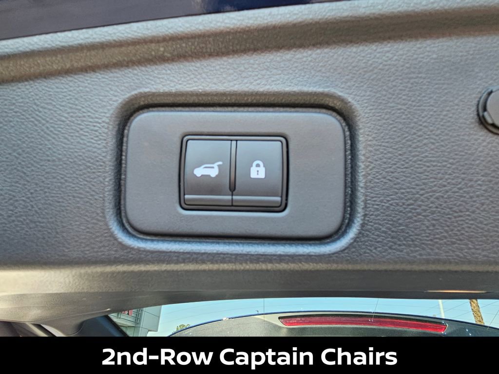 Used 2025 Nissan Pathfinder SL w/ SL Premium Package image 14