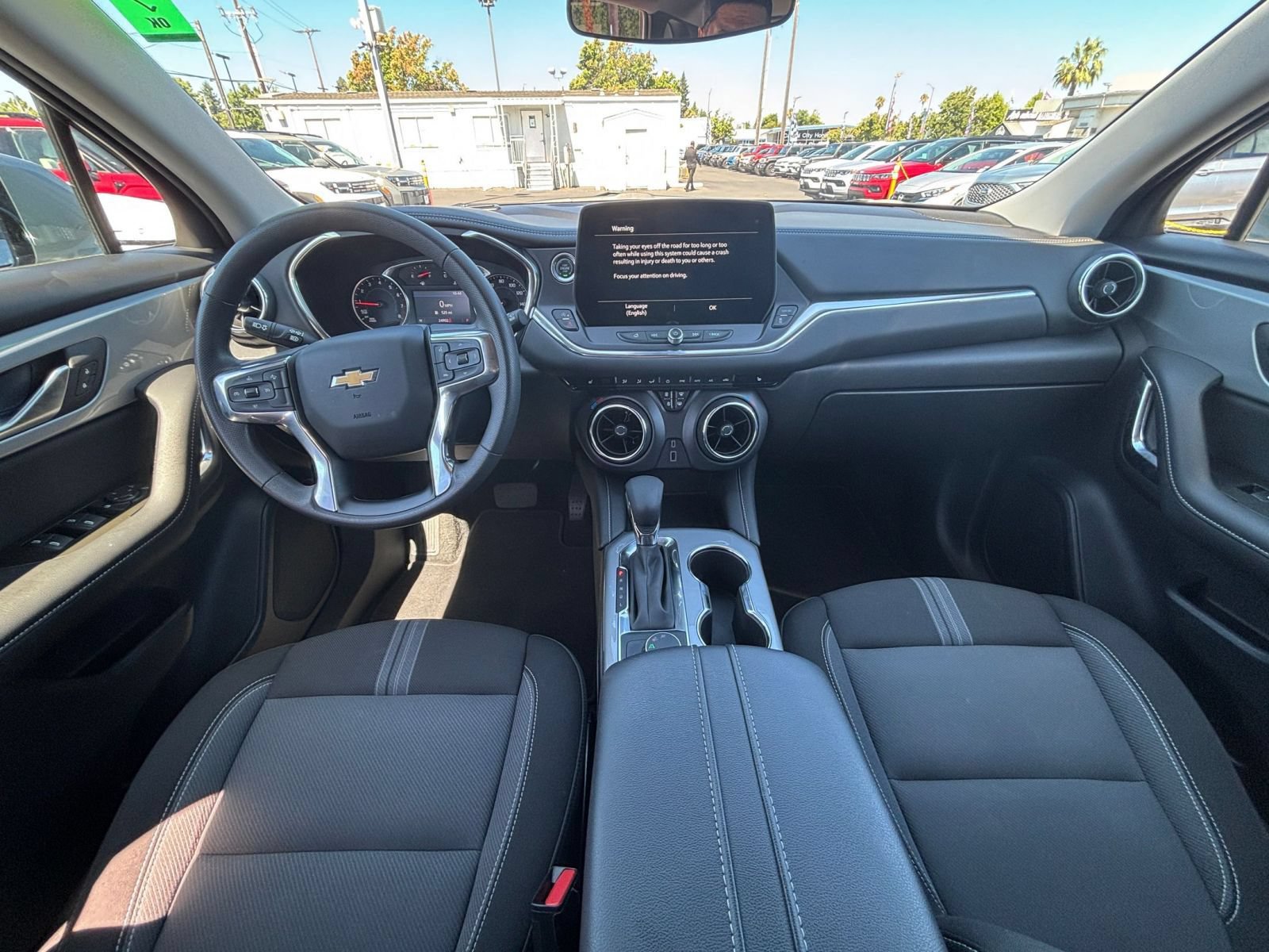 Used 2025 Chevrolet Blazer LT FWD image 35