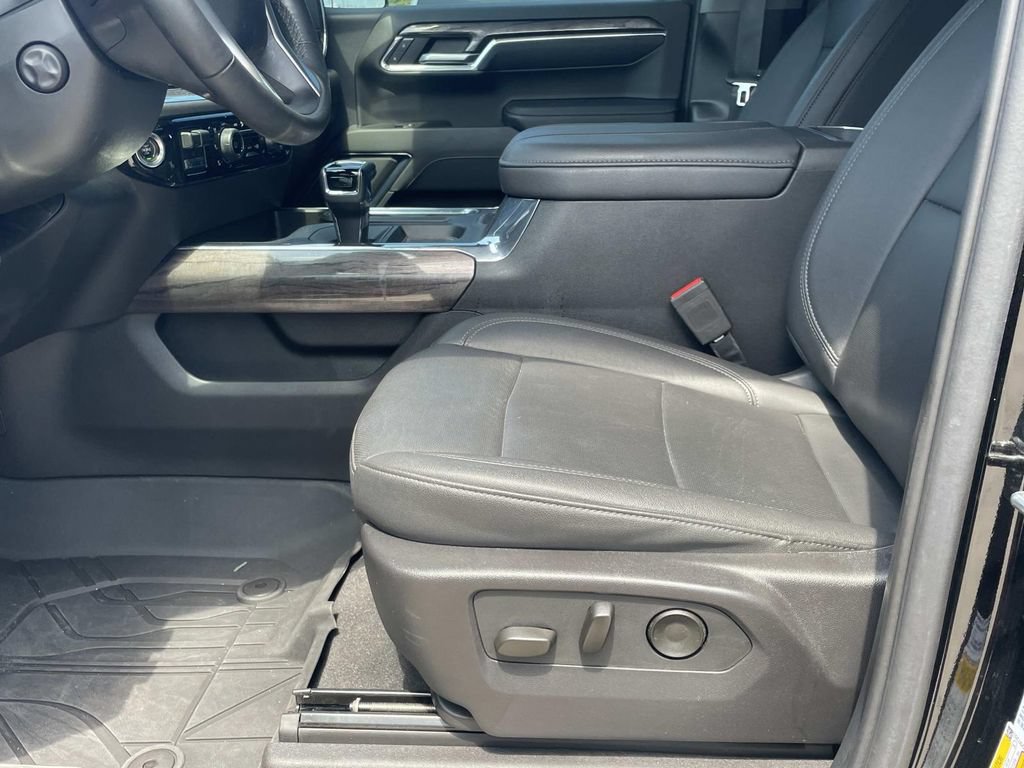 Certified 2024 Chevrolet Silverado 1500 LTZ AWD/4WD image 14