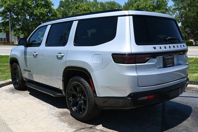 Used 2024 Jeep Wagoneer Series II AWD/4WD image 7