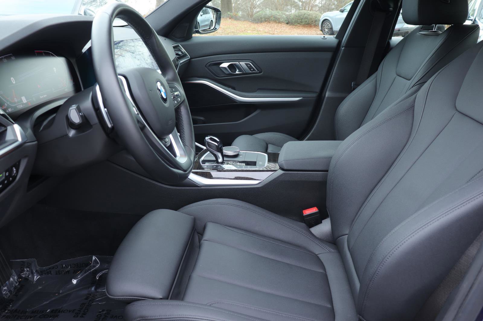 Used 2020 BMW 330i Sedan w/ Premium Package image 11