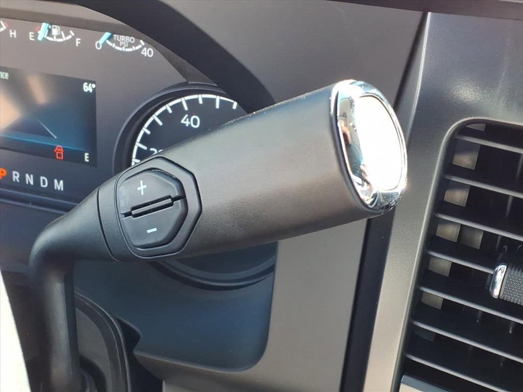 New 2026 Ford F550 4x4 Regular Cab Super Duty image 13