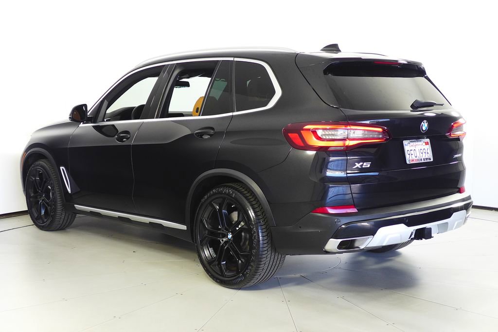 Used 2023 BMW X5 xDrive40i w/ Parking Assistance Package image 9