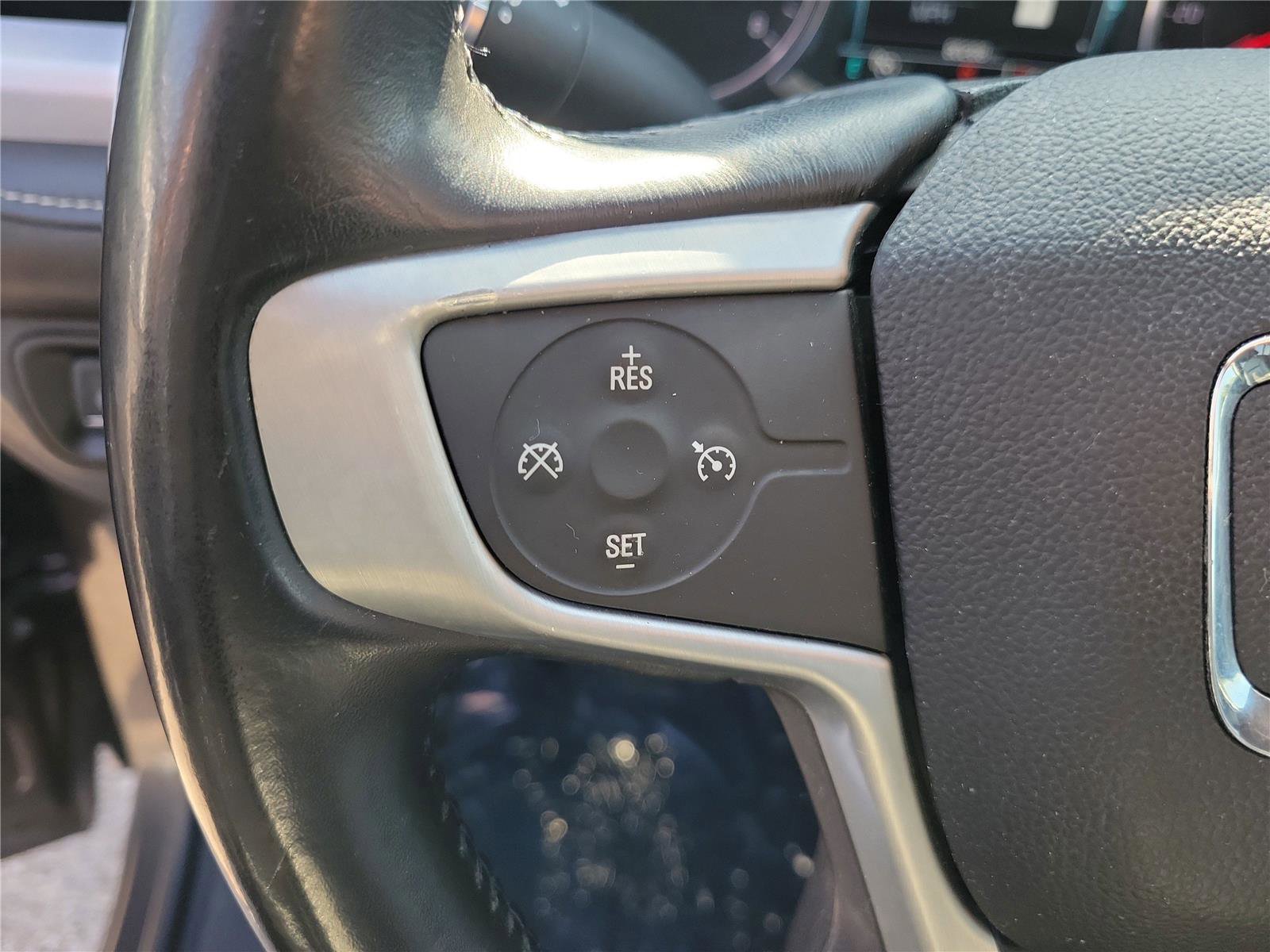 Used 2019 GMC Acadia SLT image 28