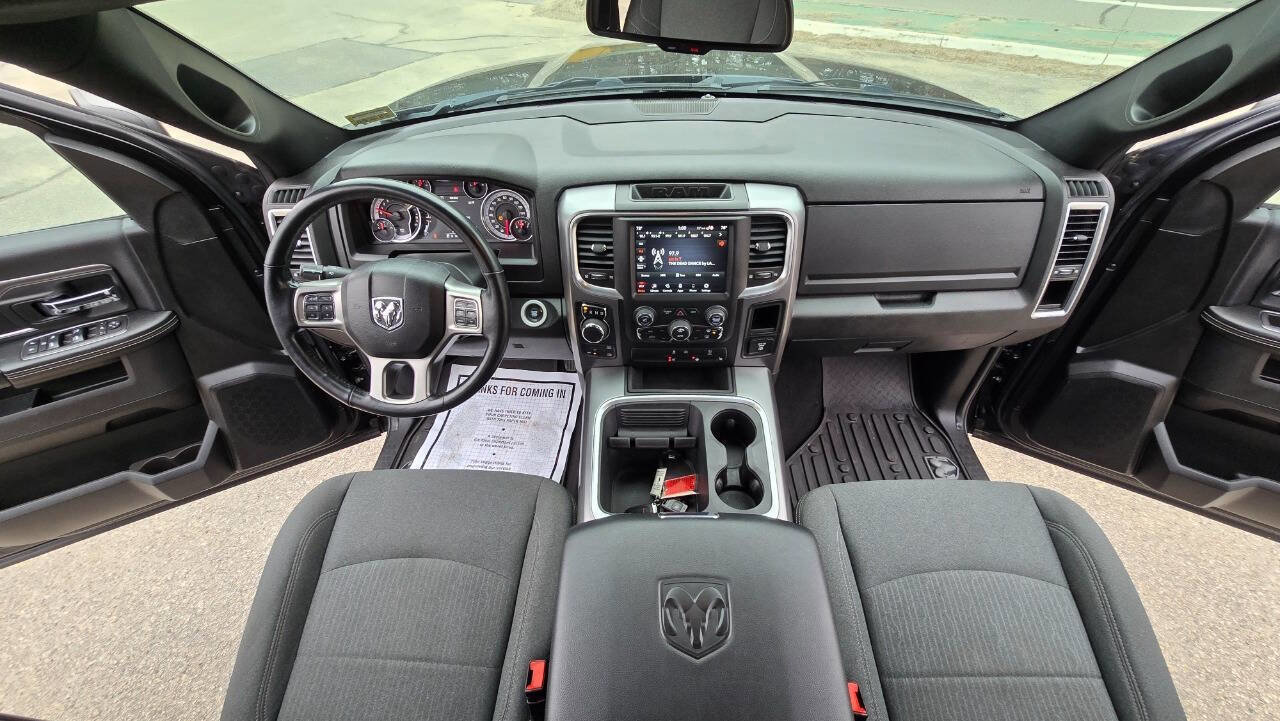 Used 2021 RAM 1500 Classic Warlock w/ Luxury Group image 20