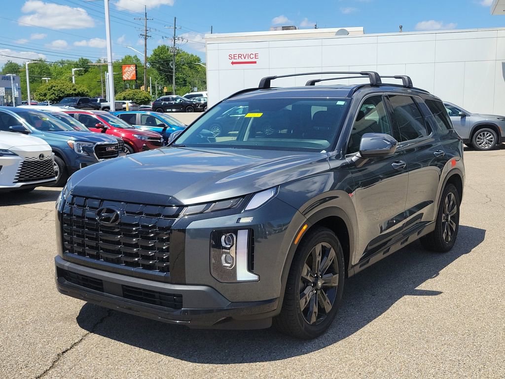 Used 2023 Hyundai Palisade XRT AWD/4WD image 2