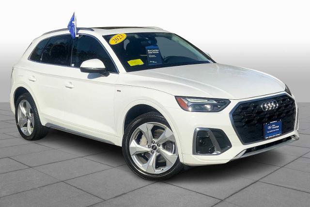 Used 2023 Audi Q5 2.0T Premium Plus w/ Premium Plus Package image 2