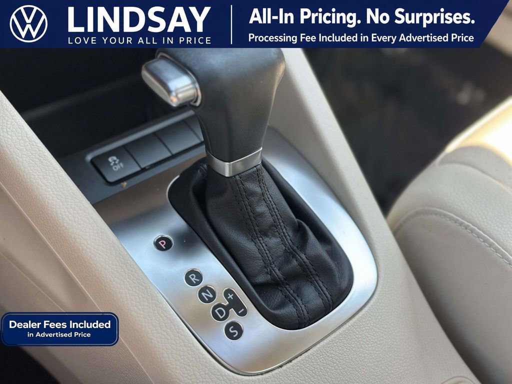 Used 2010 Volkswagen Jetta SE FWD image 18