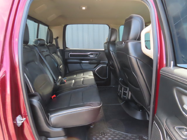 Used 2019 RAM 1500 Laramie AWD/4WD image 32