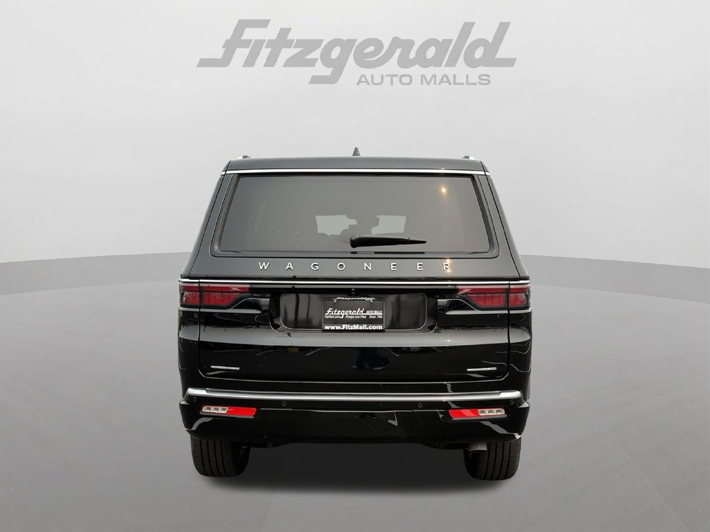 Used 2023 Jeep Wagoneer Series II w/ Convenience Group I AWD/4WD image 7