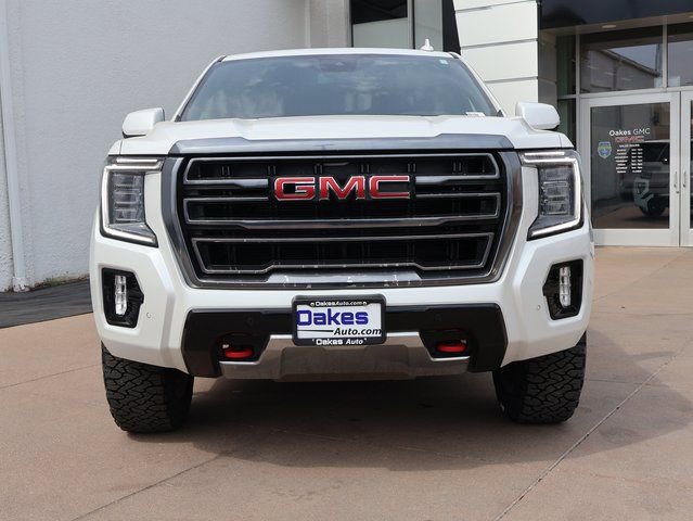 Certified 2023 GMC Yukon XL AT4 w/ Max Trailering Package image 8