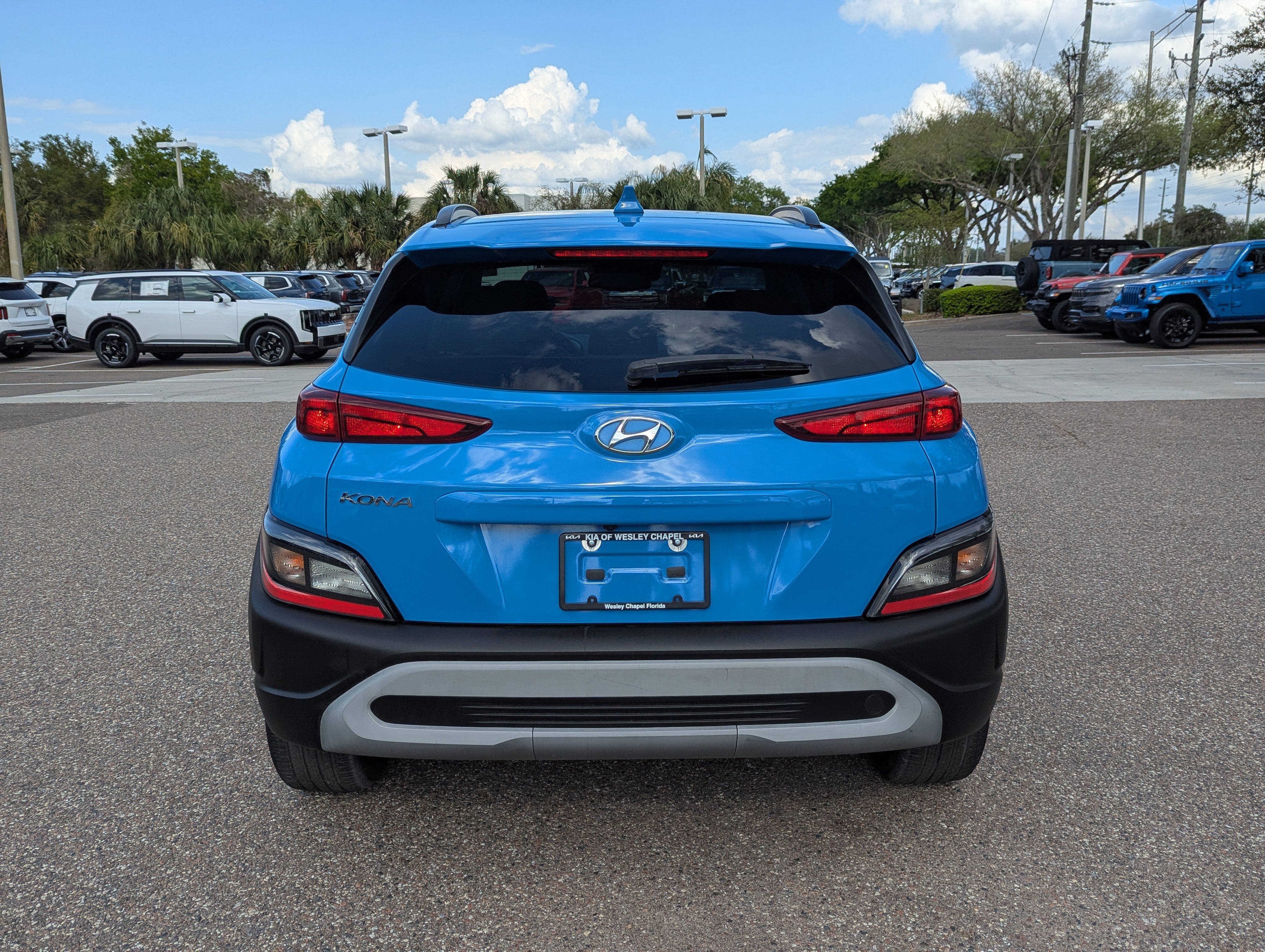 Used 2022 Hyundai Kona SEL image 6