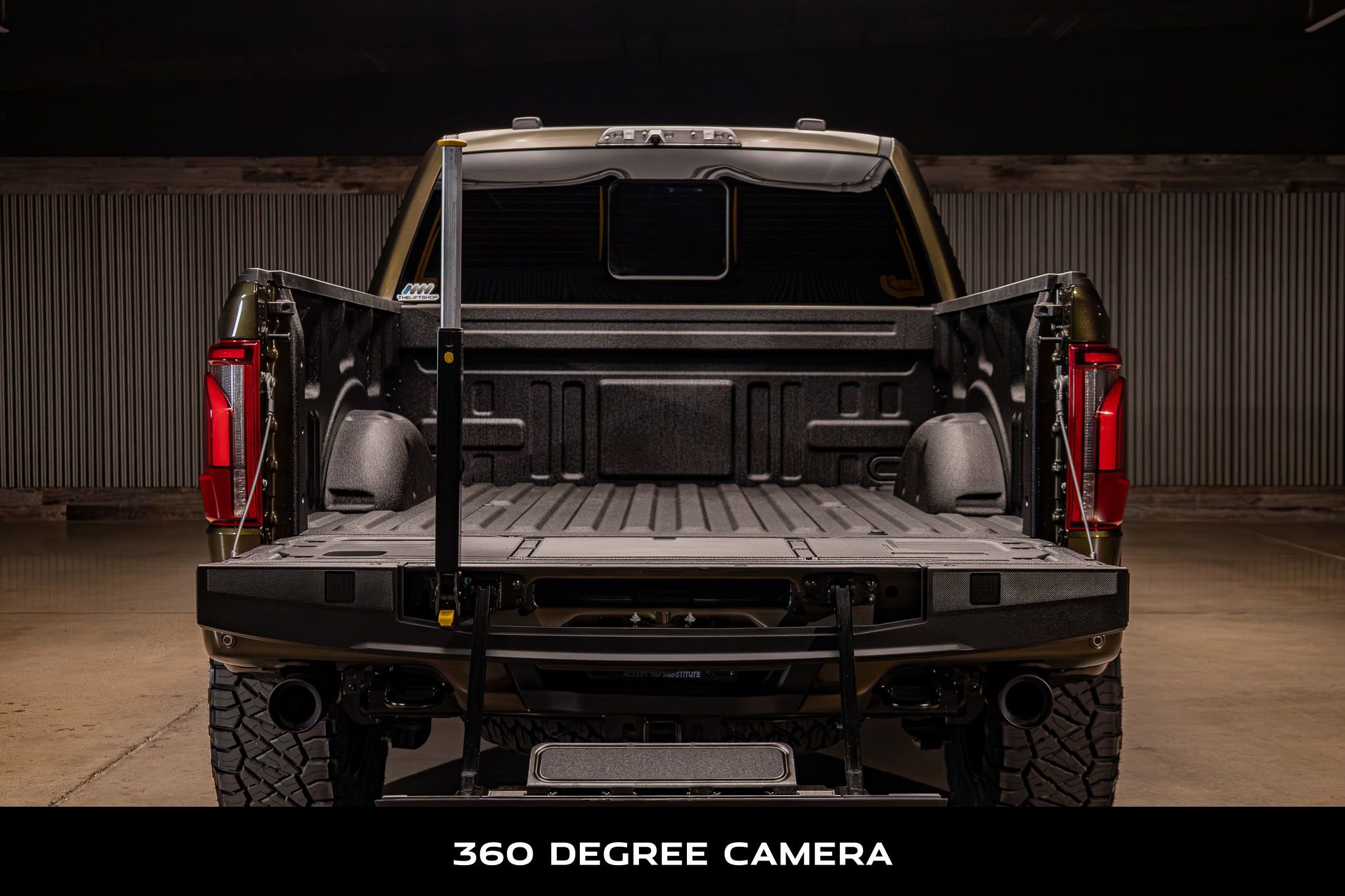 Used 2025 Ford F150 Raptor w/ Equipment Group 803A Raptor R image 9