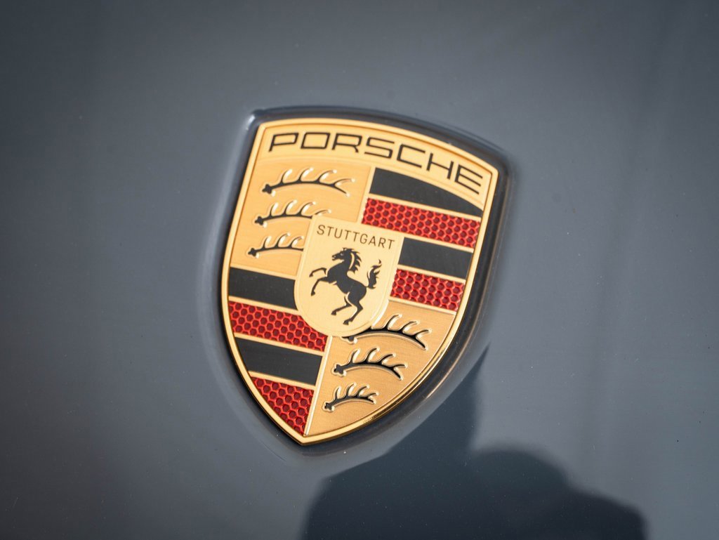 Certified 2025 Porsche 911 Carrera GTS image 17