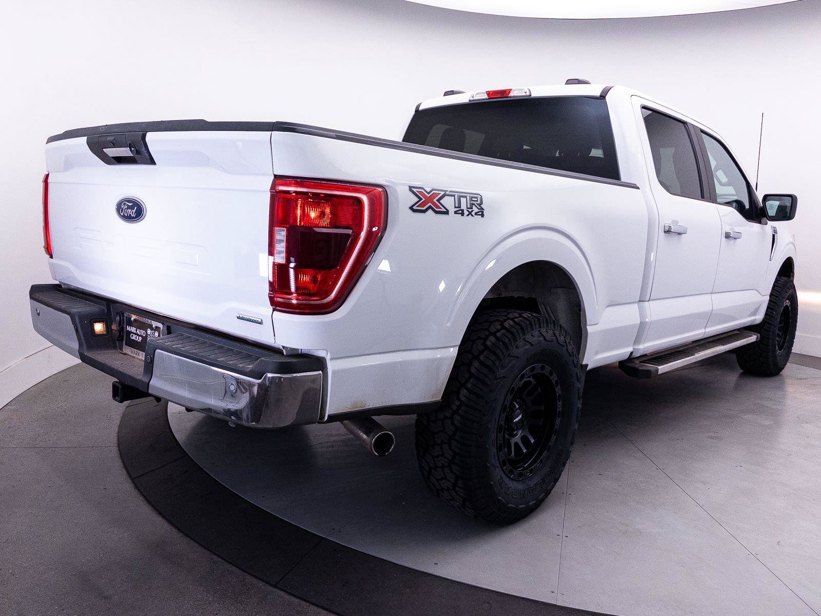 Used 2023 Ford F150 XLT w/ XTR Package AWD/4WD image 16