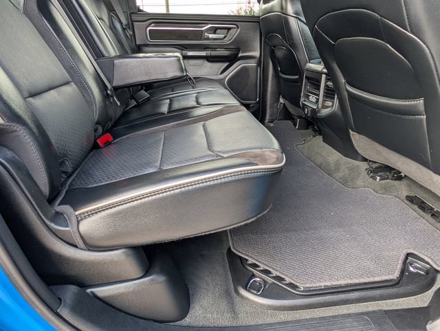 Used 2024 RAM 1500 Laramie AWD/4WD image 23