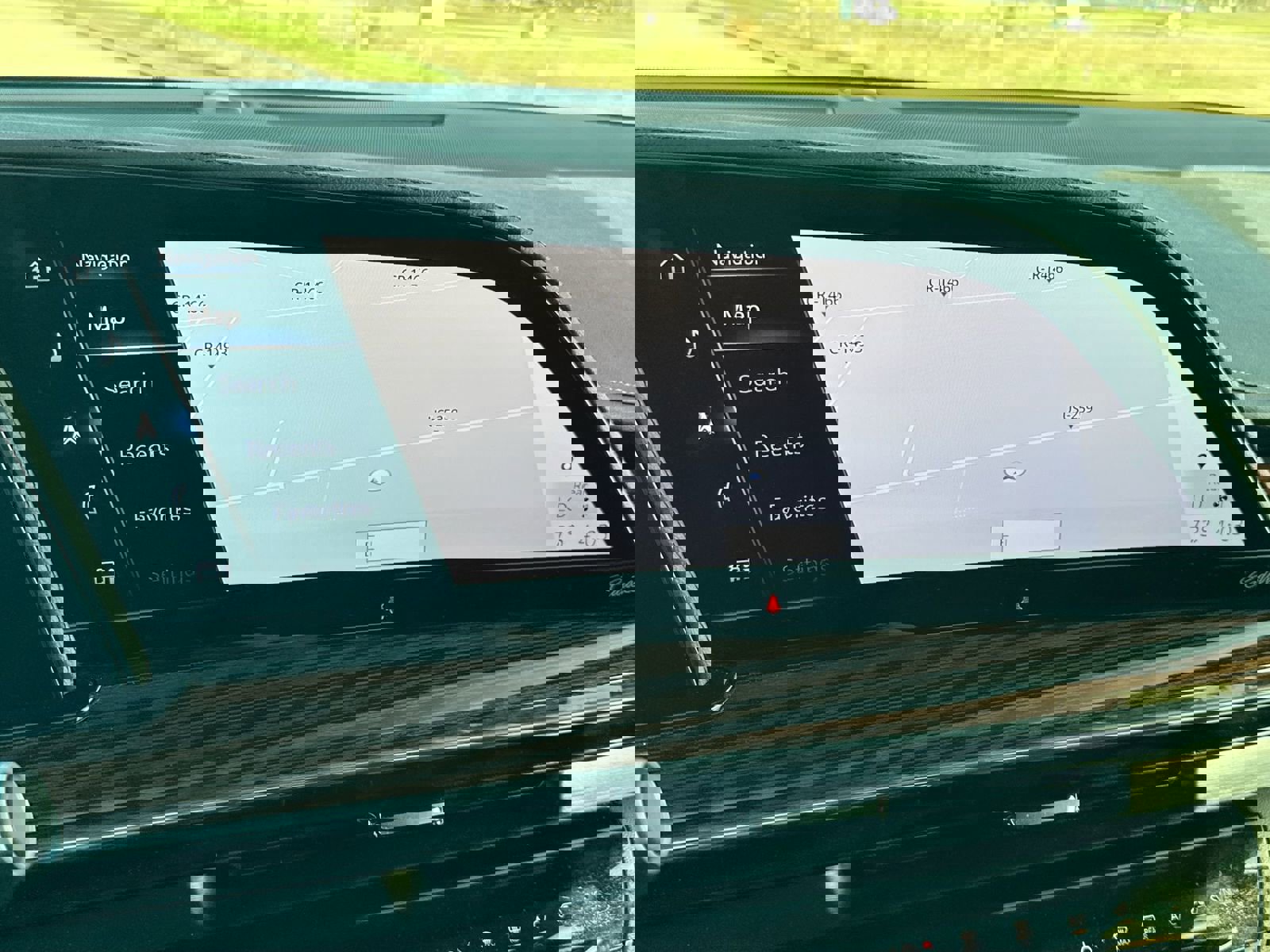 Used 2023 Cadillac Escalade ESV Premium Luxury image 18