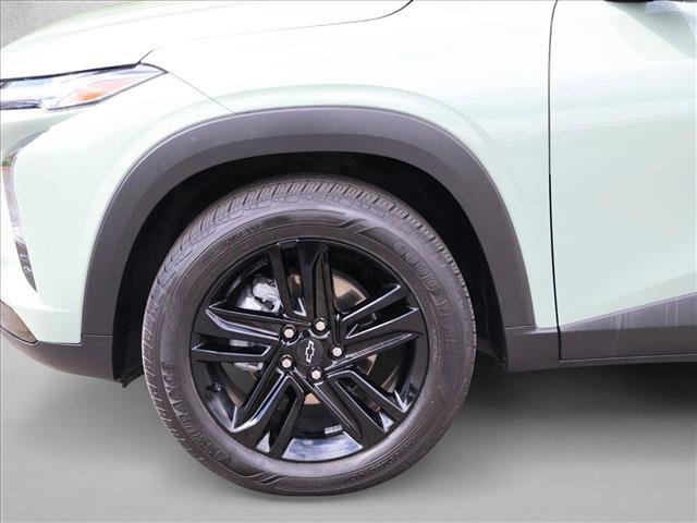 Used 2025 Chevrolet Trax ACTIV w/ Driver Confidence Package FWD image 28