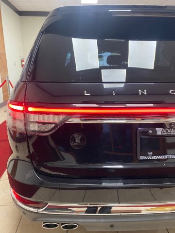 Used 2020 Lincoln Aviator Reserve w/ Elements Package Plus image 32