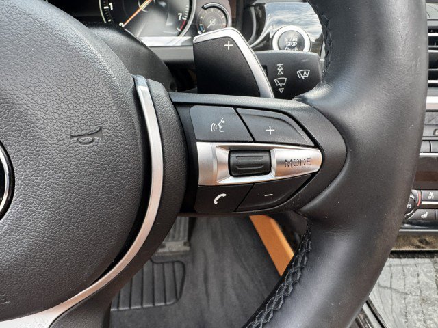 Used 2017 BMW 650i Convertible RWD image 25