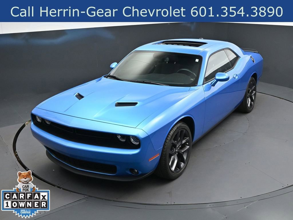 Used 2023 Dodge Challenger SXT w/ Blacktop Package RWD image 30