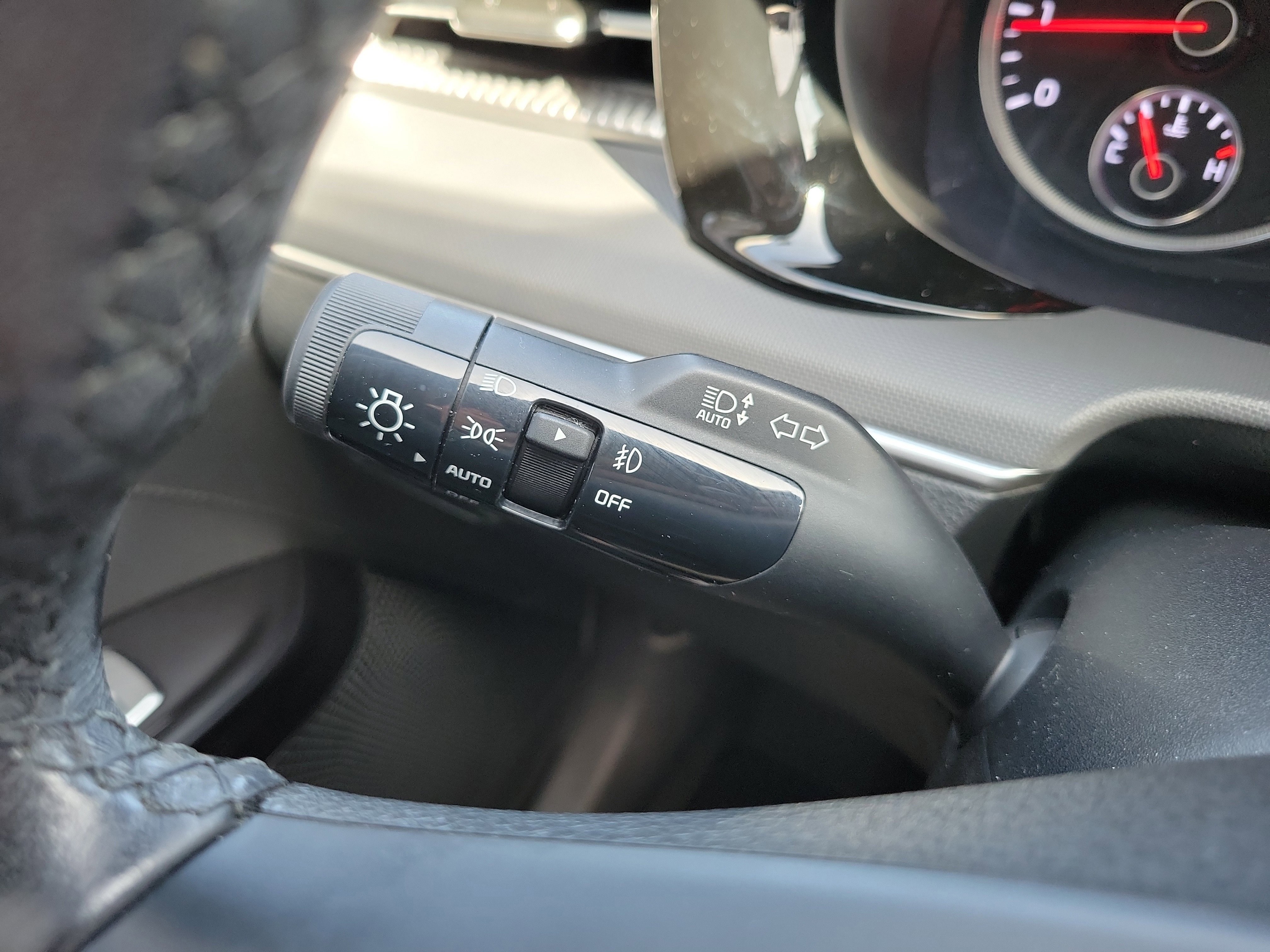 Certified 2024 Kia K5 GT-Line image 29