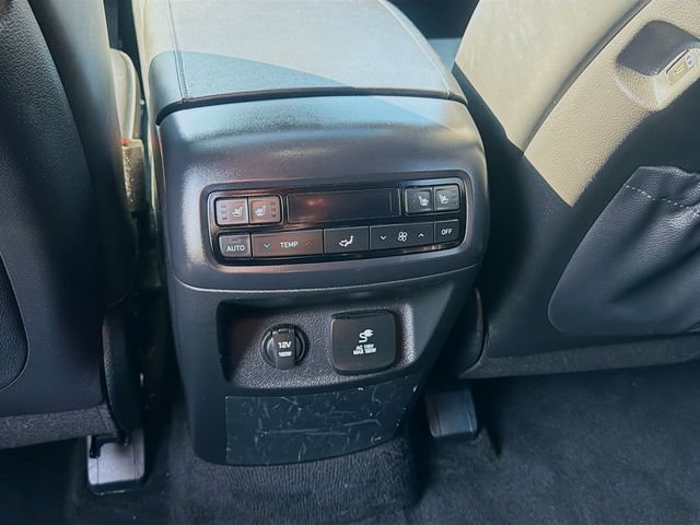 Used 2023 Hyundai Palisade SEL FWD image 22