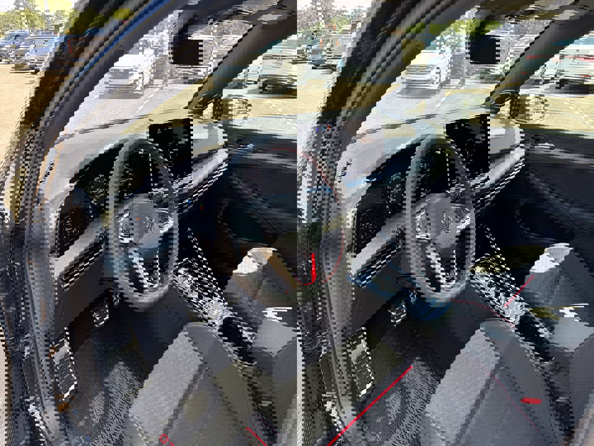 New 2025 Volkswagen GTI SE image 10