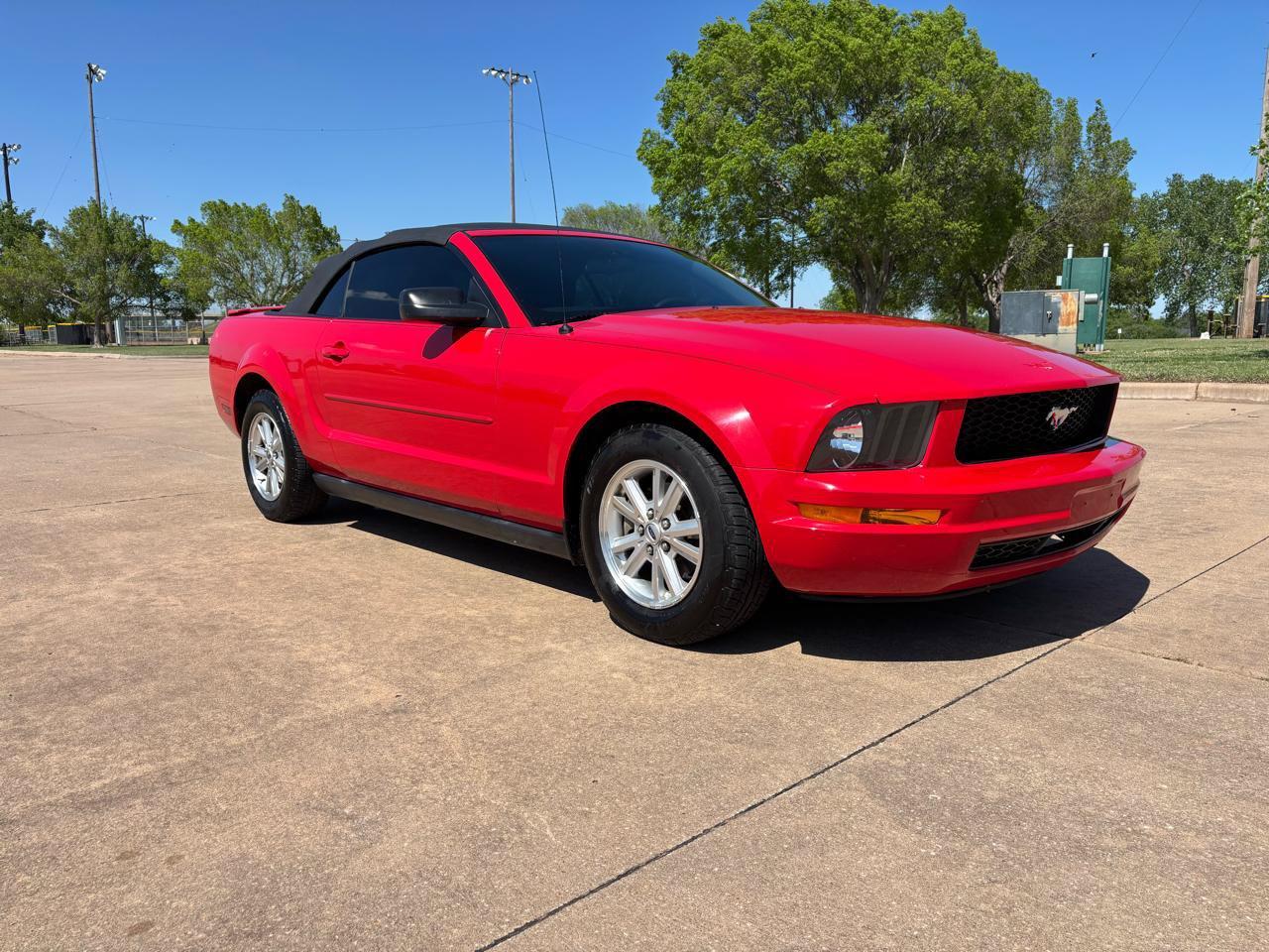 Used 2007 Ford Mustang Premium RWD image 26