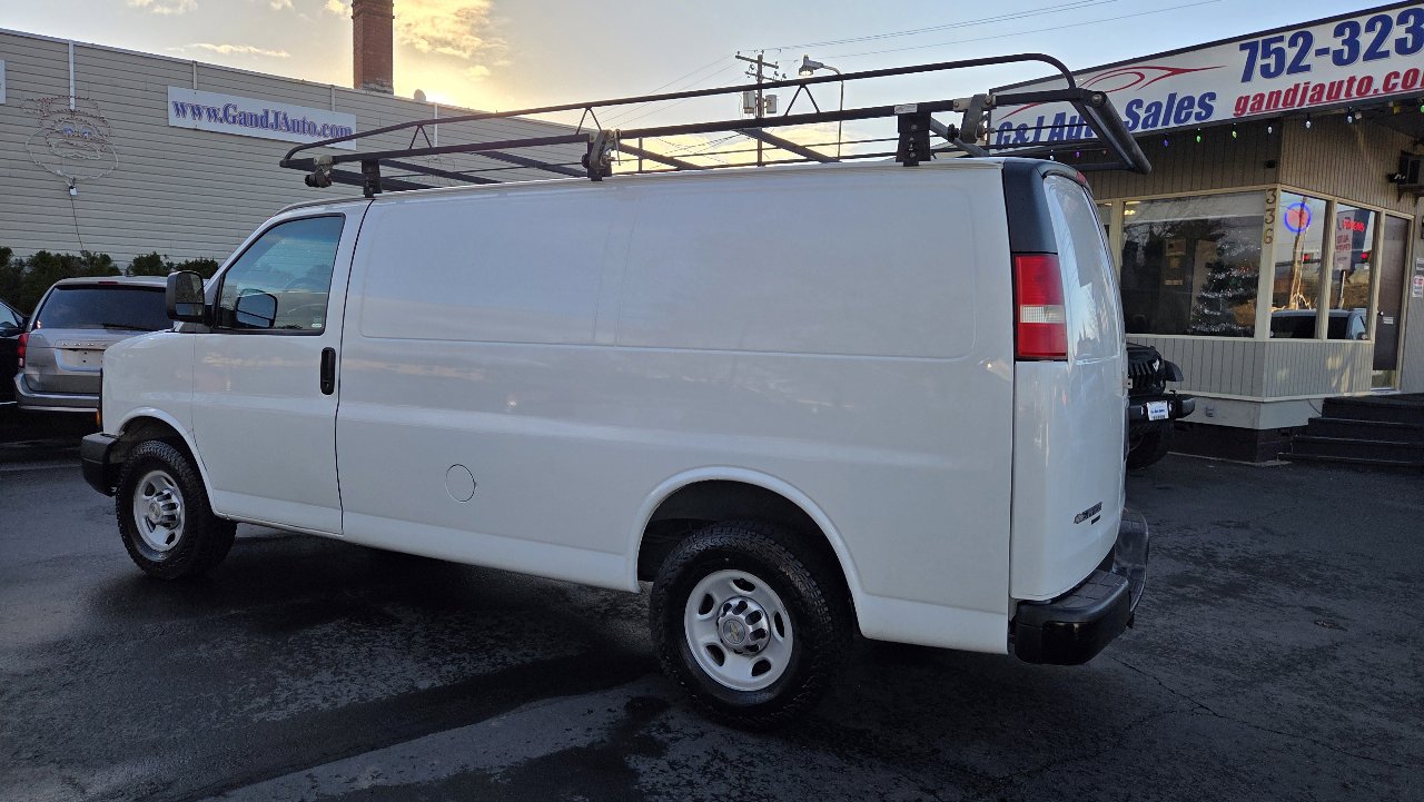 Used 2012 Chevrolet Express 3500 w/ Power Package image 12