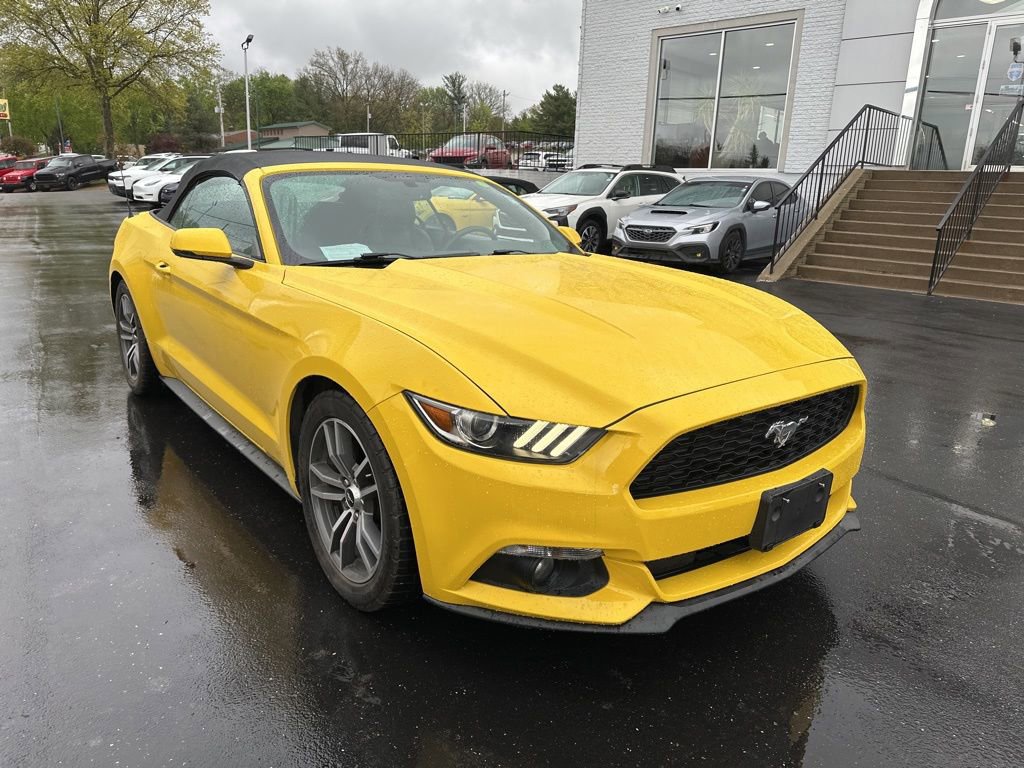 Used 2015 Ford Mustang Premium RWD image 4