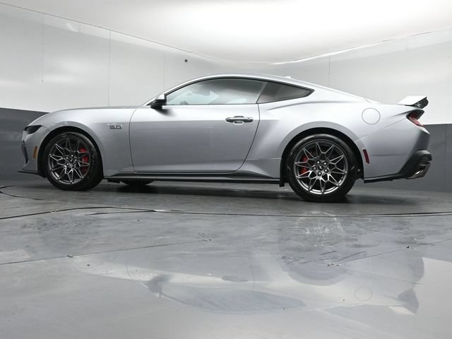 Certified 2025 Ford Mustang GT Premium w/ GT Performance Package RWD image 37