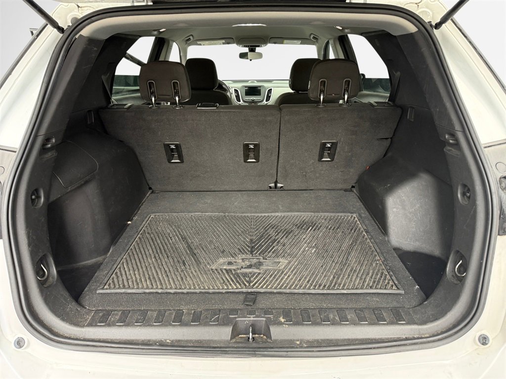 Used 2019 Chevrolet Equinox LS w/ LS Convenience Package image 23