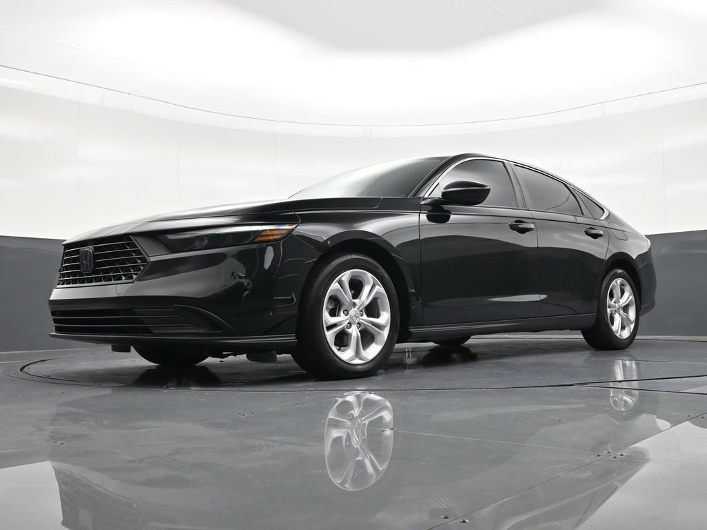 Used 2023 Honda Accord LX image 22