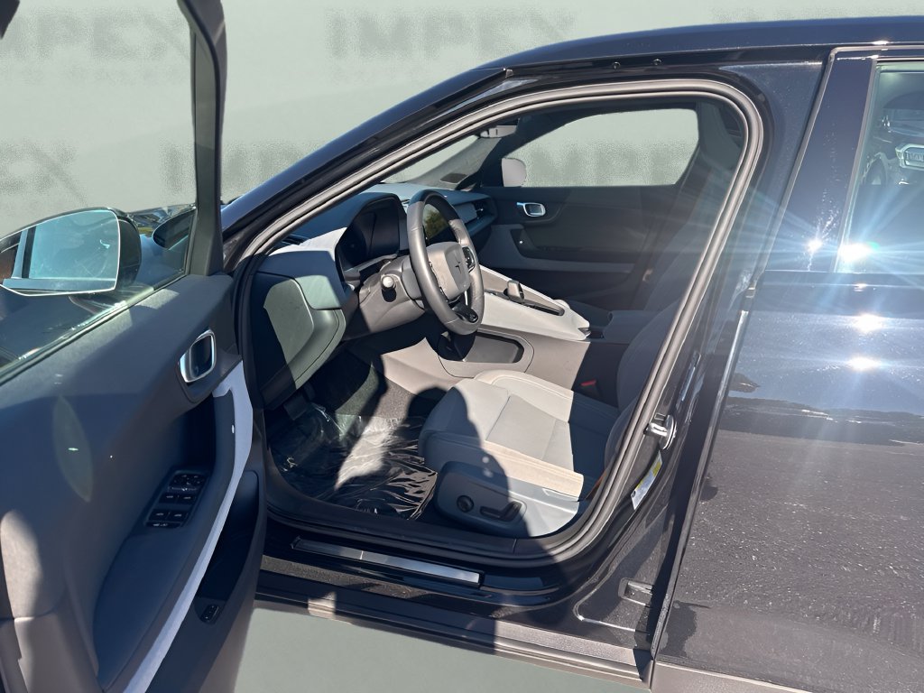 Used 2023 Polestar Polestar 2 w/ Pilot Pack AWD/4WD image 9