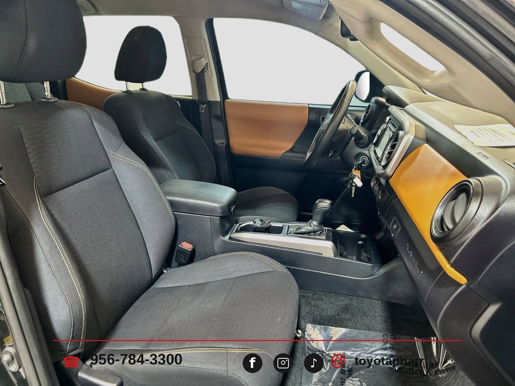 Used 2019 Toyota Tacoma SR5 RWD image 24