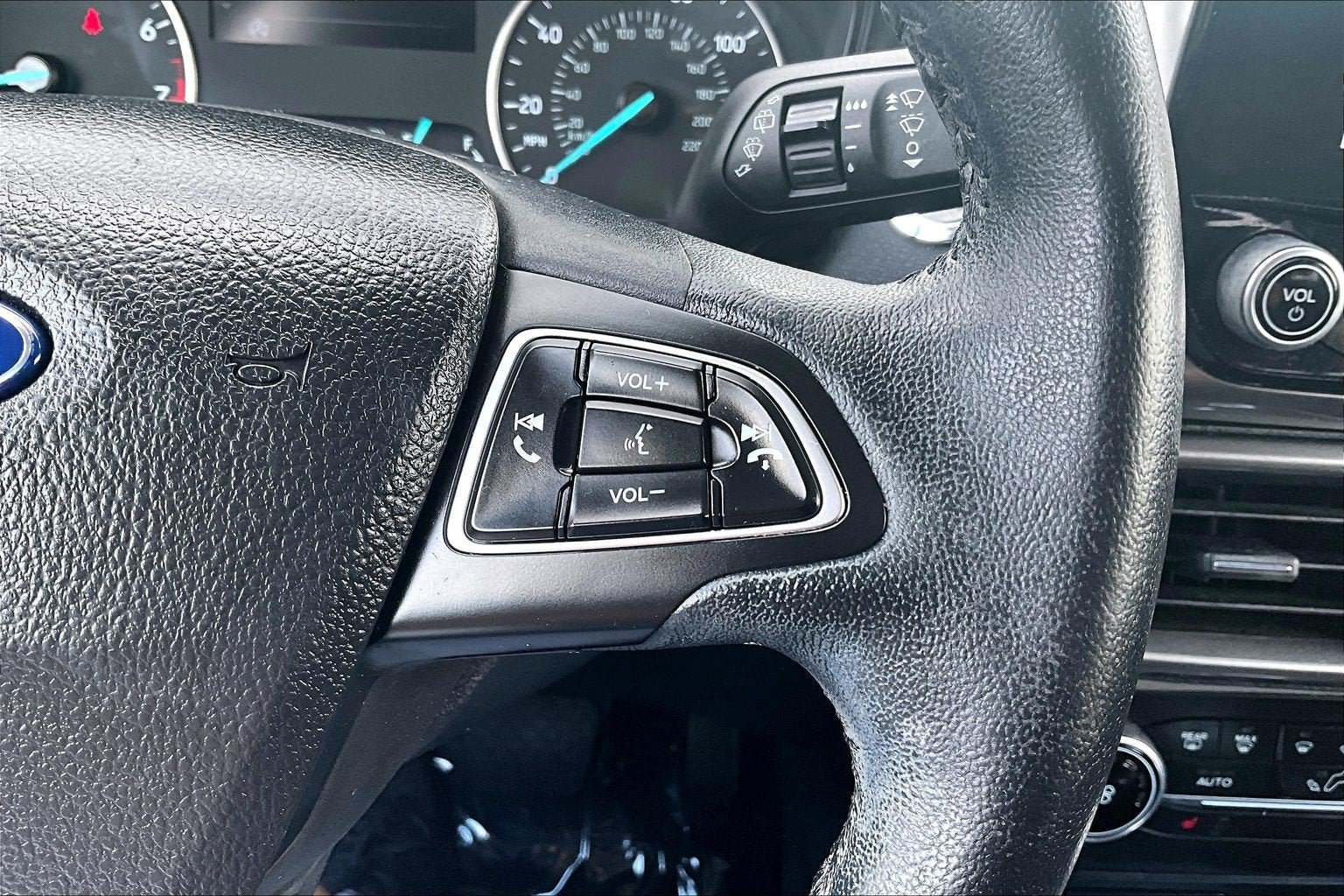 Used 2018 Ford EcoSport SE FWD image 18