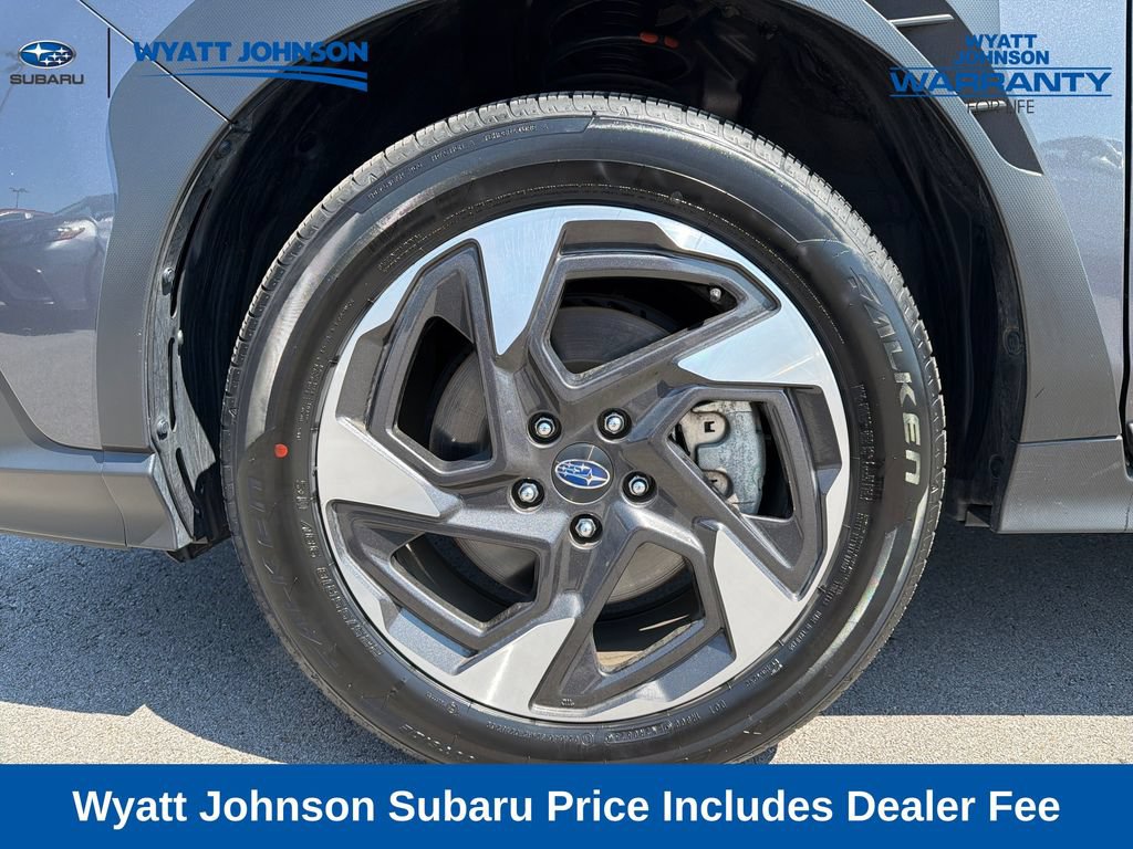 Used 2025 Subaru Crosstrek 2.5i Limited w/ Crosstrek Mirror Package AWD/4WD image 3