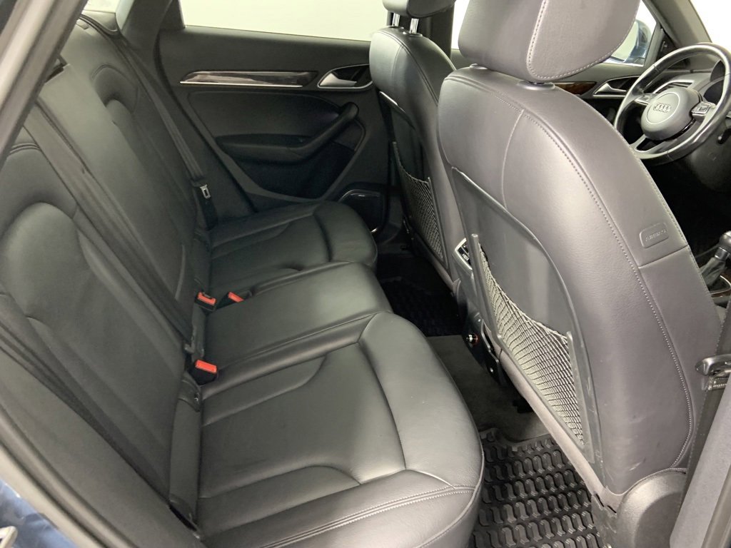Used 2017 Audi Q3 2.0T Prestige w/ Prestige Package image 21