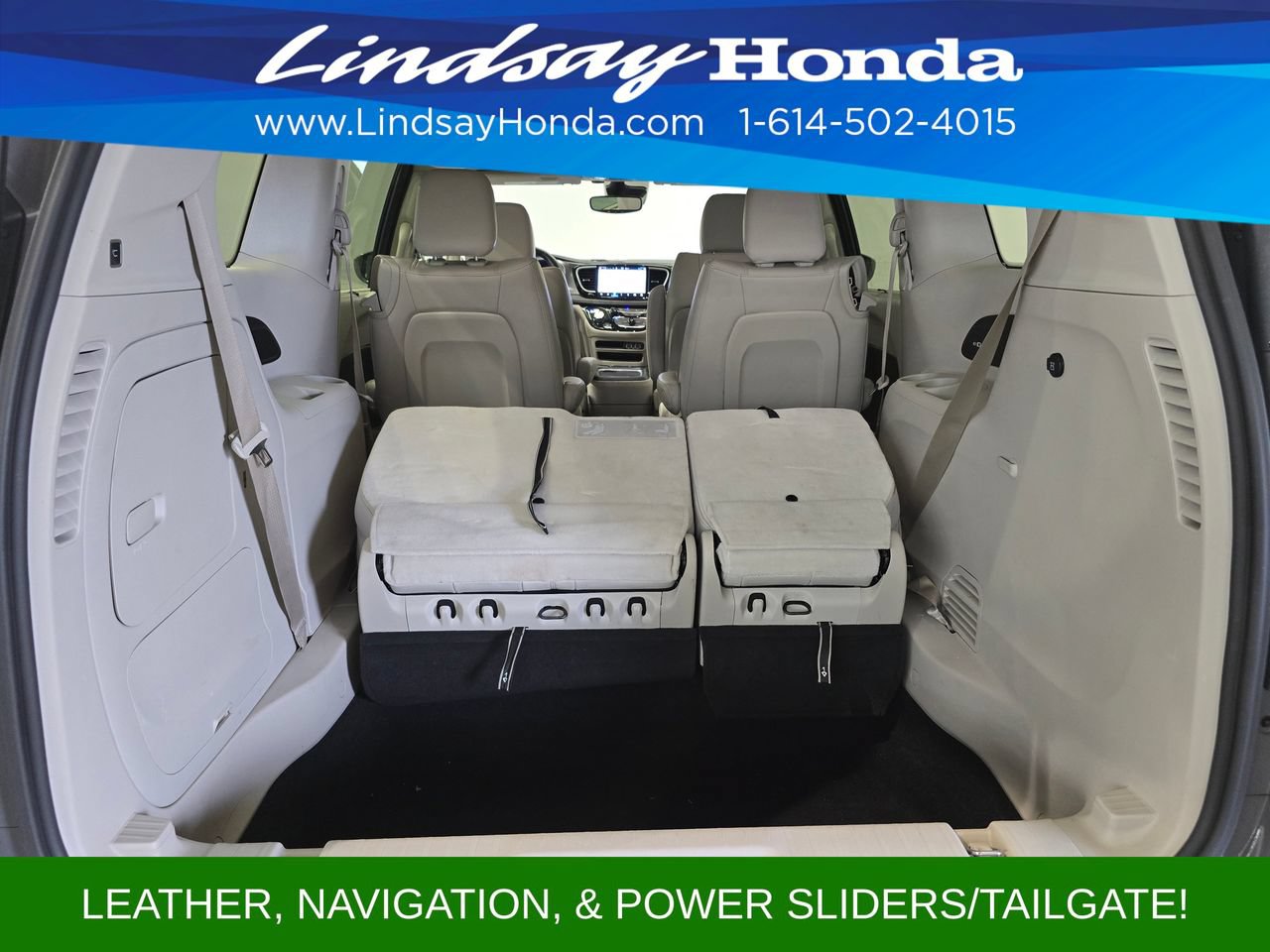 Used 2021 Chrysler Pacifica Touring-L FWD image 9