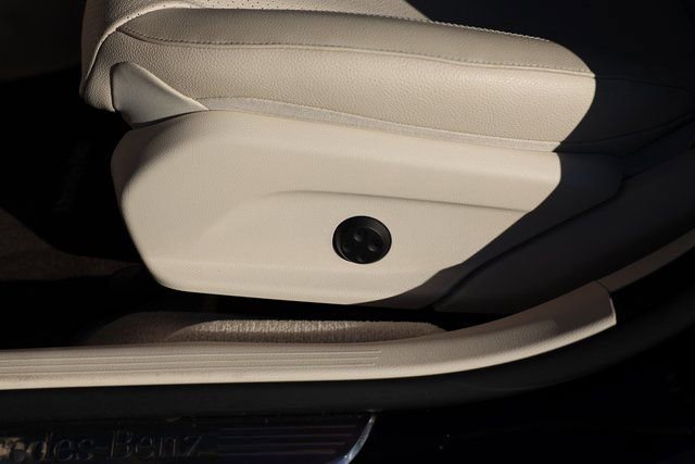 Used 2019 Mercedes-Benz E 450 E 450 image 17